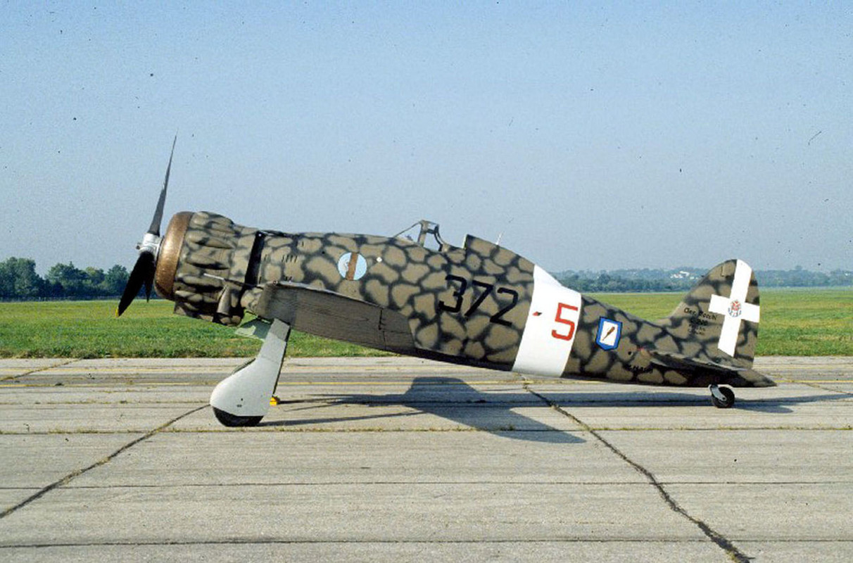 Macchi C.200 Saetta con número de Serie 372-5 conservado en el National Museum of the United States Air Force en Dayton, Ohio