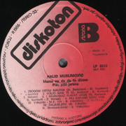 [Slika: Halid_Muslimovic_1986_s_B.jpg]