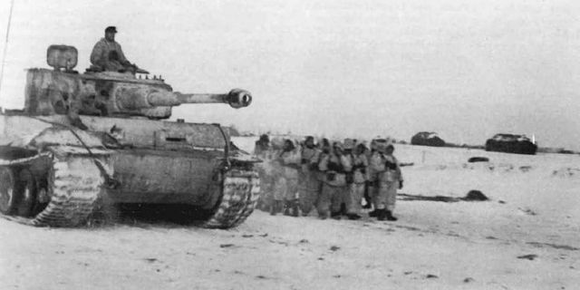 Tiger del 506 S. Pz. Abt. agregado al S. Pz. Regiment Bäkke en el área de Cherkassy. Febrero 1944