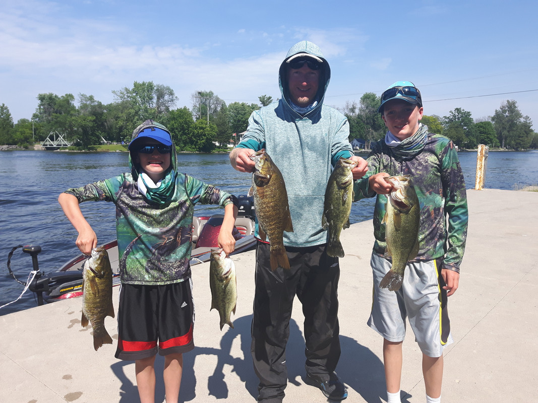 Kawartha Lakes Outdoors - Gbay and Cameron lake fish porn - Fishing Forum