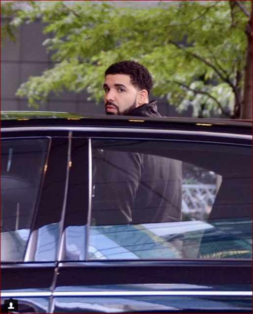 Drake's new black Lamborghini