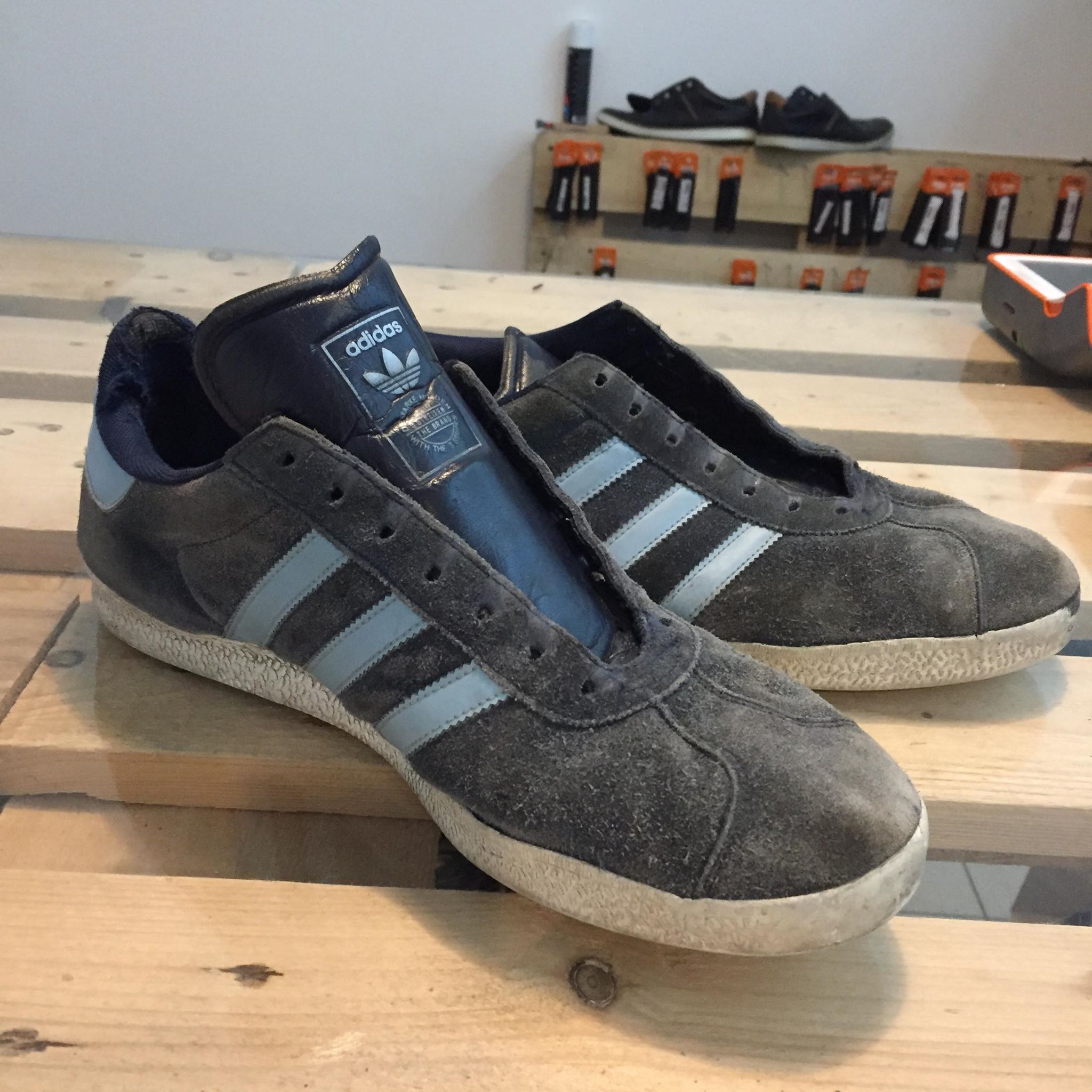 Screen accurate Adidas Gazelle II (Page 