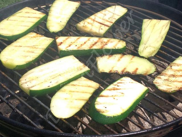 [Image: 07_Grilling_Squash.jpg]