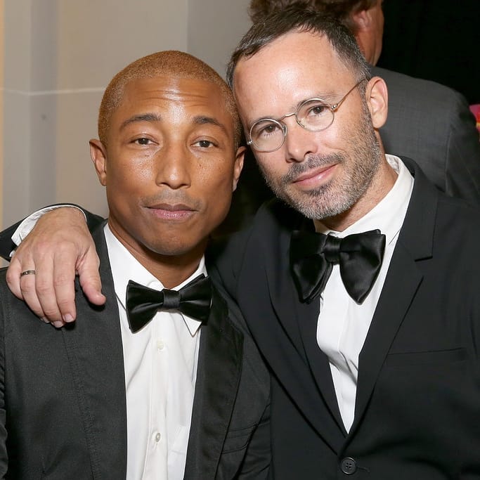 Pharrell_Williams_With_Daniel_Arsham_fgdgf