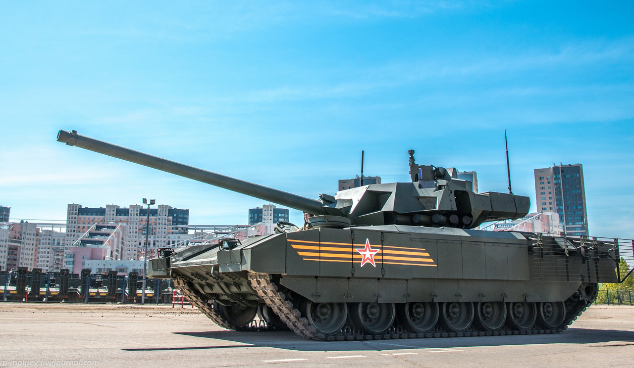 armata-t-14-boevoy-tank-7348.jpg