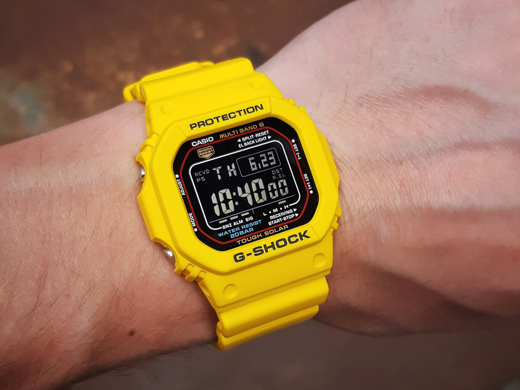 CASIO_G-SHOCK_GW-M5610_Negative_Yellow.j