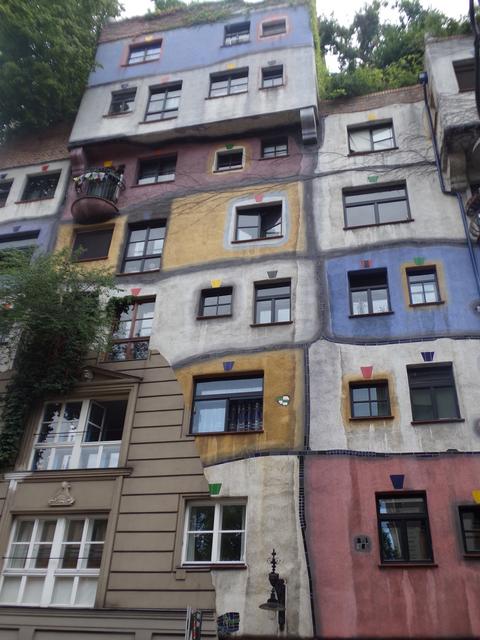 Viena - Bratislava - Praga - Blogs de Europa Este - Viena: Llegada- Prater- Hundertwasser - Stadtpark - Belvedere y regreso al hotel (6)