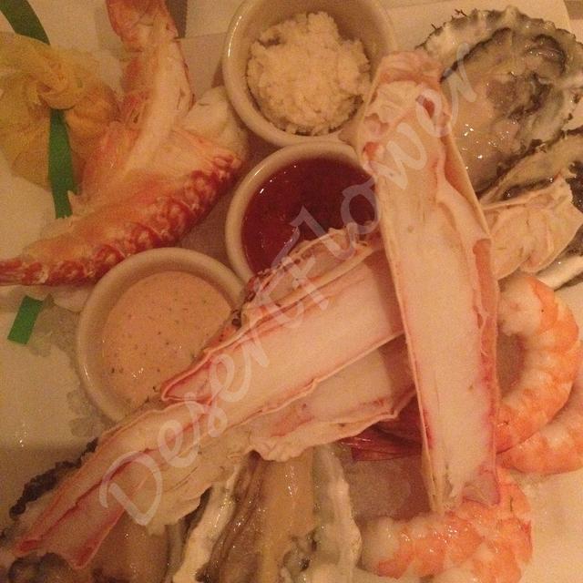 [Image: 17_Seafood_Combo.jpg]